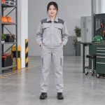 Quần áo công nhân vải kaki liên doanh màu ghi sáng phối vai hiện đại